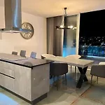 Apartament Mare